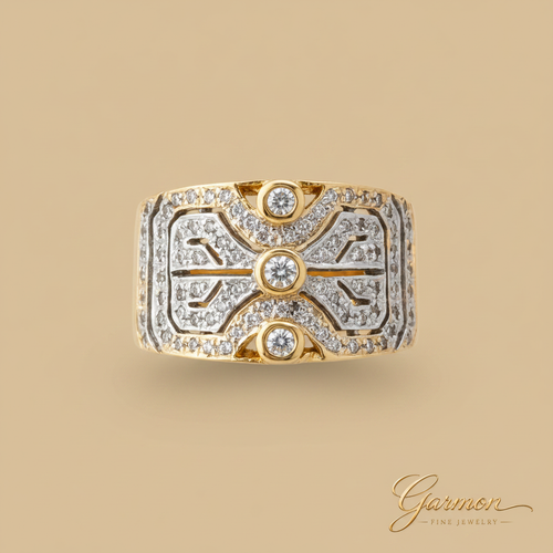 Anillo mejorado fondo beige