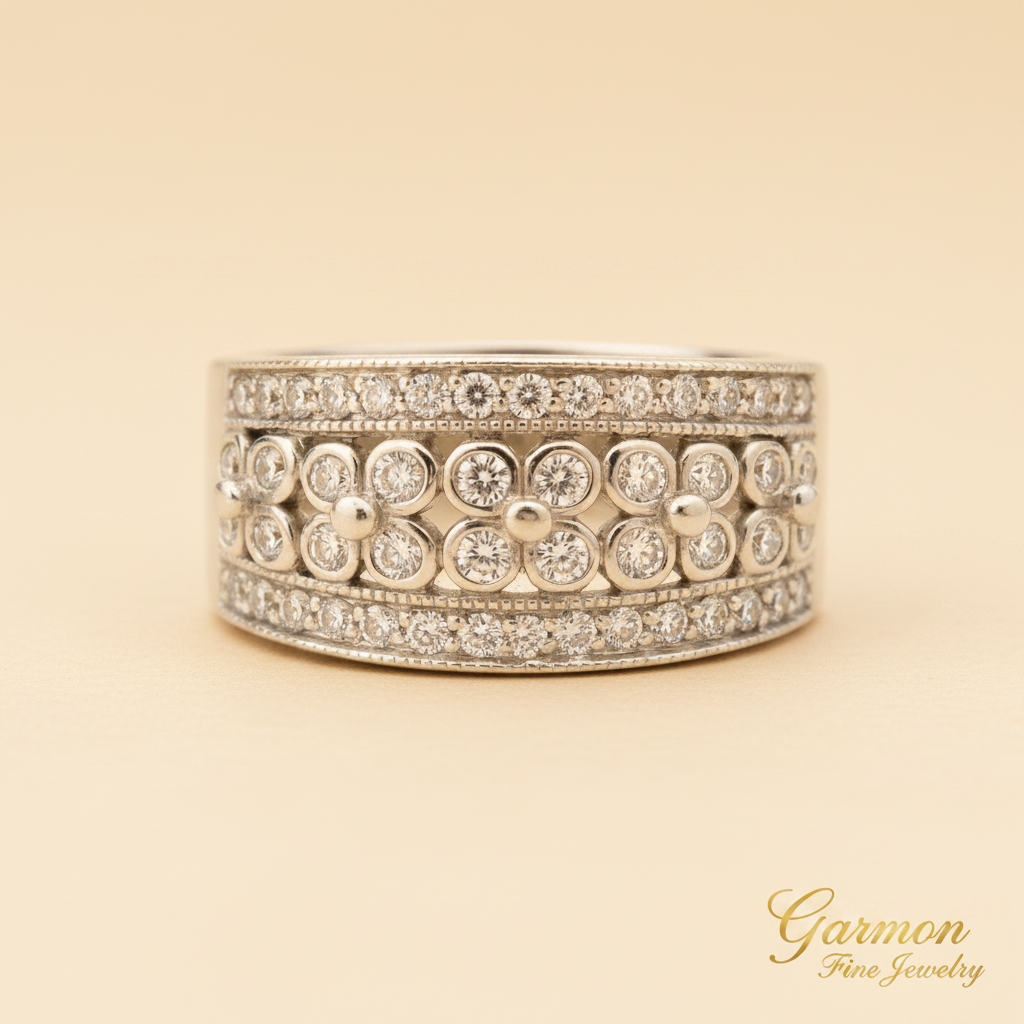 Sortija Oro Blanco 18K Motivos Florales 46 Diamantes Naturales