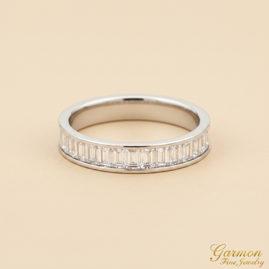 Sortija Oro Blanco 18K 21 Diamantes Naturales Talla Baguette