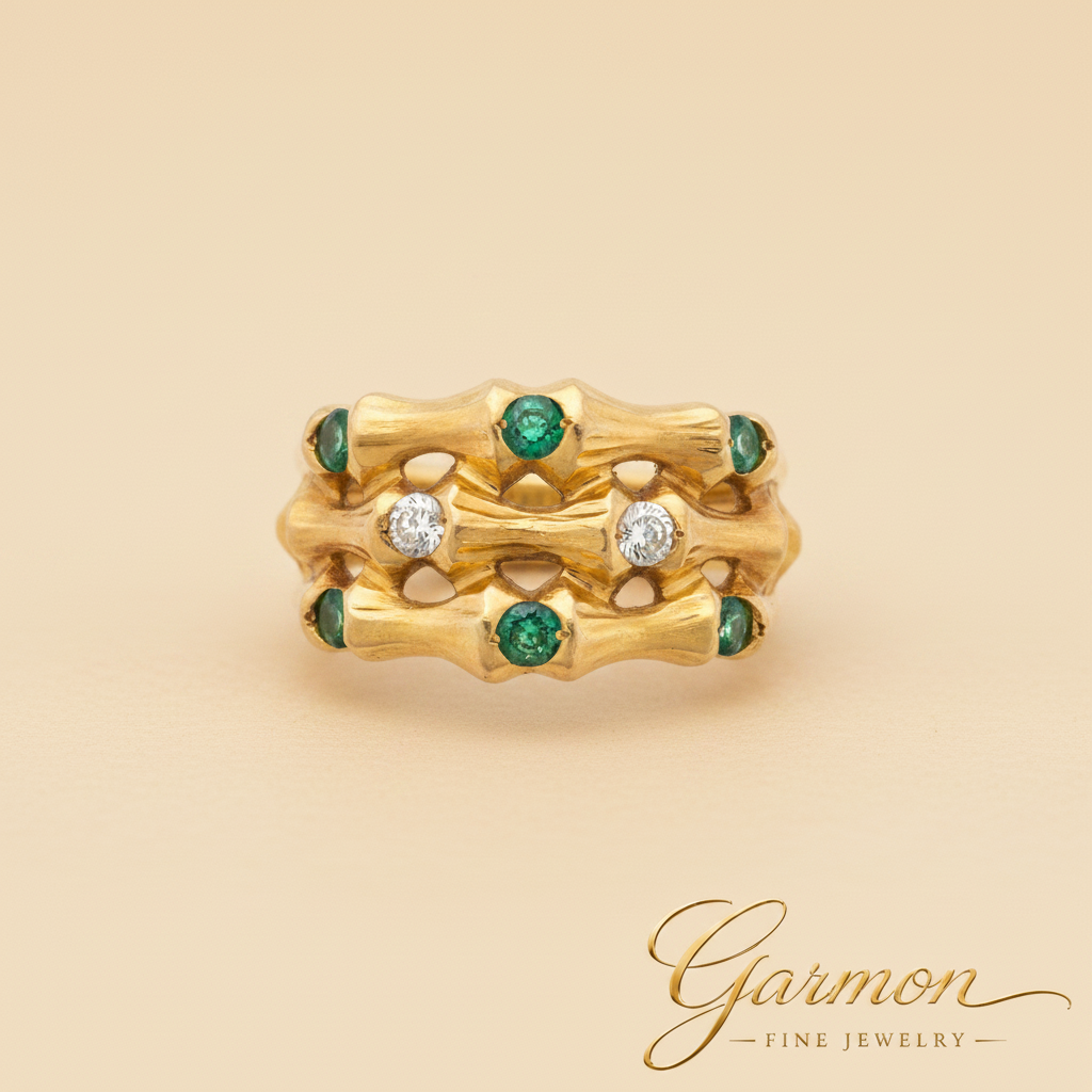 Sortija Esmeraldas y Brillantes - Oro Amarillo 18K